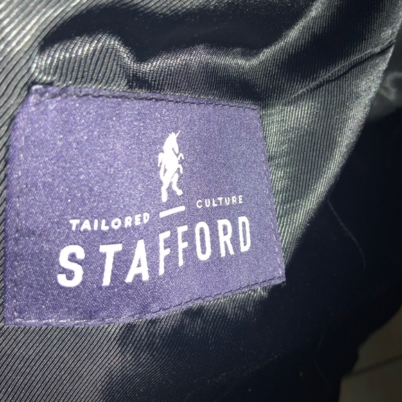 Gray Suit Coat - Picture 3 of 3